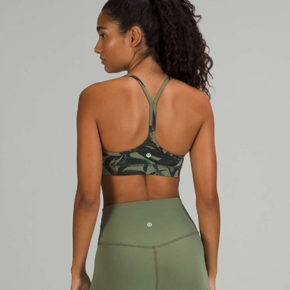 Lululemon Flow Y Bra Nulu Size 8 Green Botanical Print Light Support Yoga